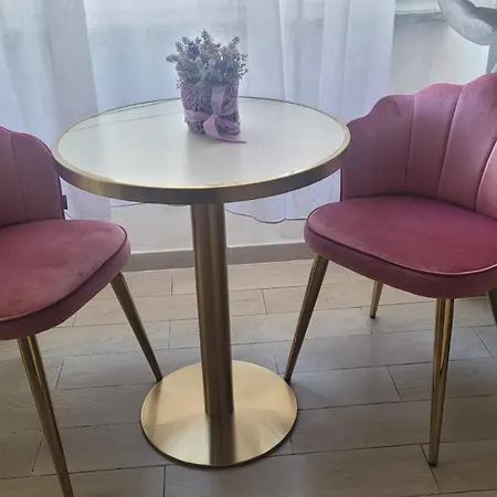 Romantic Dreams Bed & Breakfast